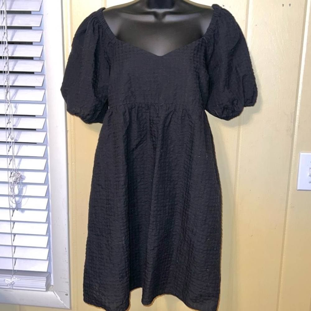 Old Navy Black Smocked Puff Sleeve Y2K Casual Chic Fit & Flare Mini Dress Size S - Picture 3 of 10